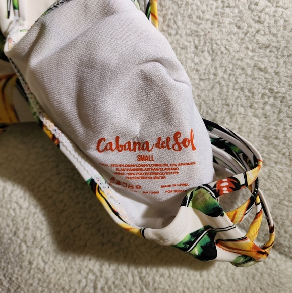 Cabana de Sol Printed Bikini Top - Picture 3 of 3